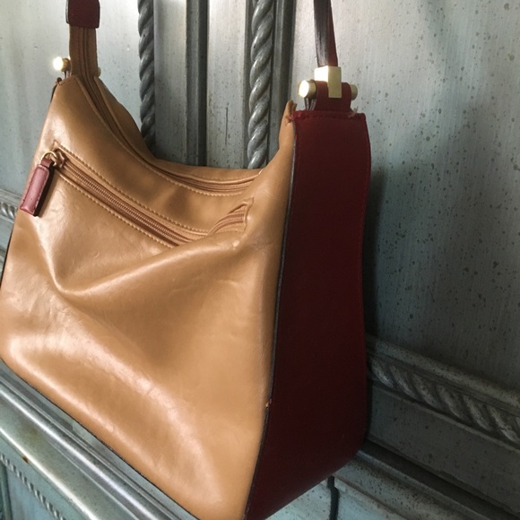 Handbag - Picture 2 of 7